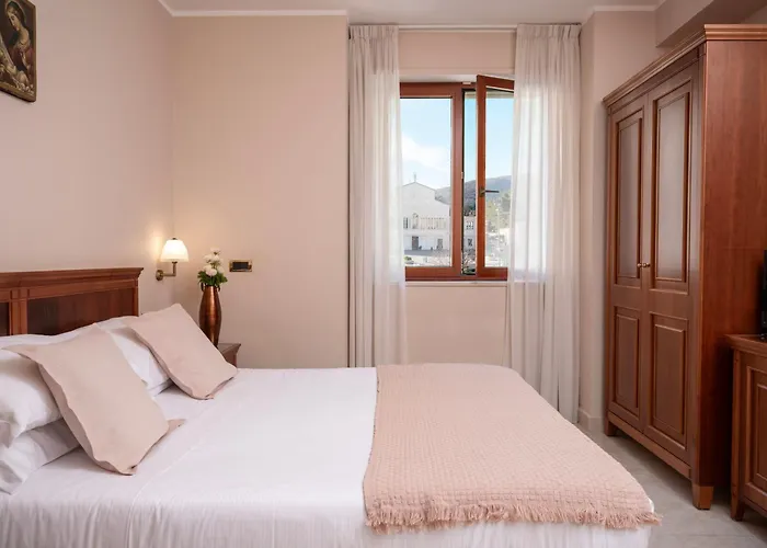 Hotel San Pio